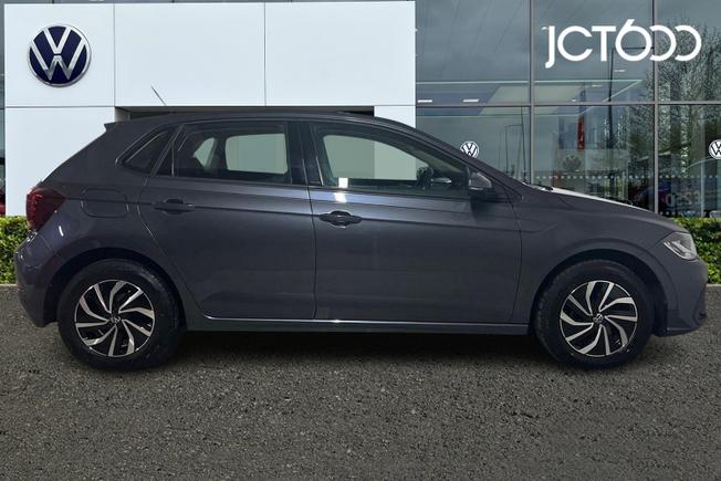 VOLKSWAGEN Polo Photo 4