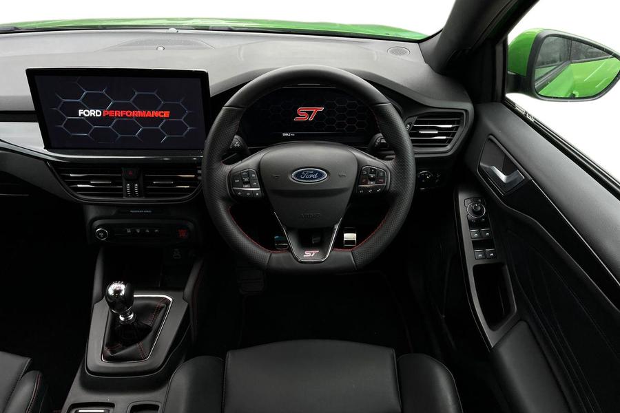 Ford Focus Photo autoimg-b2e4c6693de9007ae35747b90c5fcad7f3f3c8c6.jpg