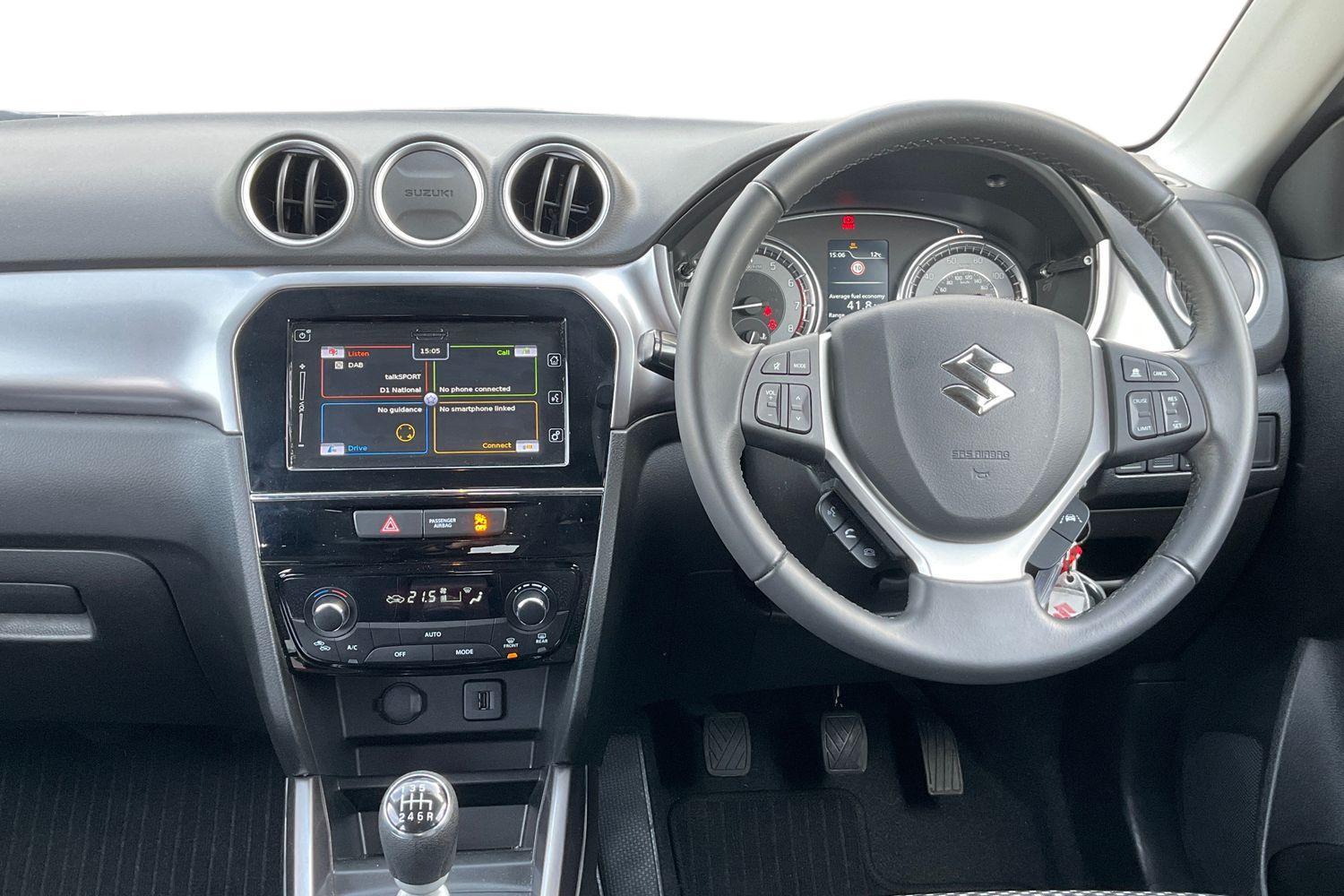 Suzuki VITARA Photo 10