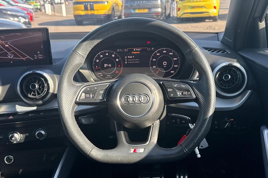 Audi Q2 Photo autoimg-b2ea973f9f6f21df13122ae4aaa6742549f3d851.jpg