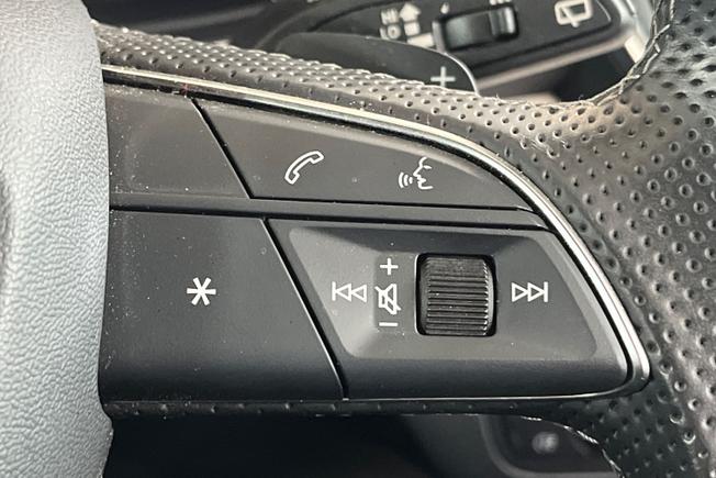 AUDI Q5 Photo 17