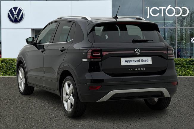 Volkswagen T-Cross Photo 3