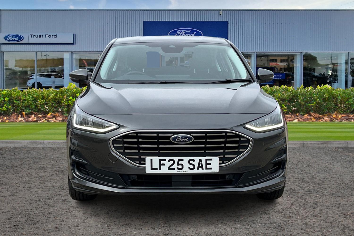 Ford Focus Photo 5