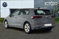 VOLKSWAGEN Golf Photo 3