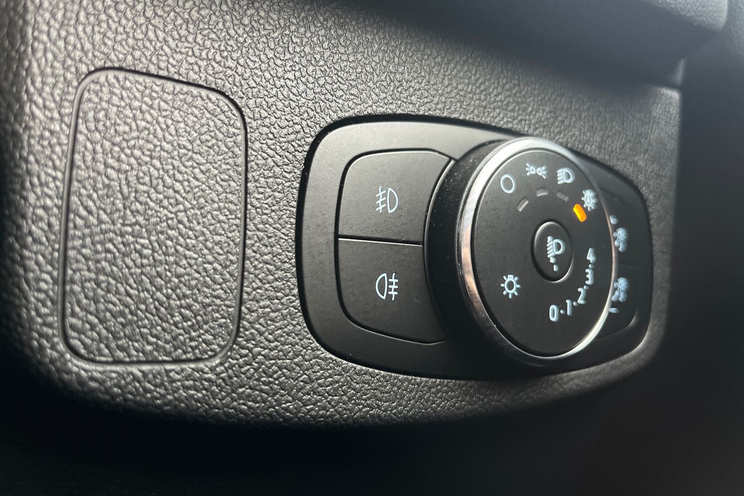 Ford FOCUS Photo 22