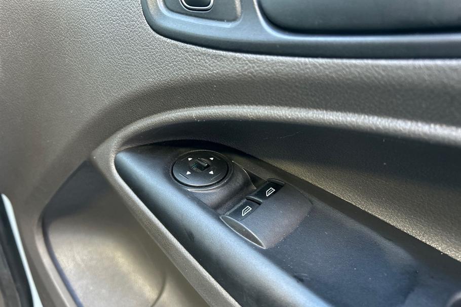 Used Ford TRANSIT CONNECT 33