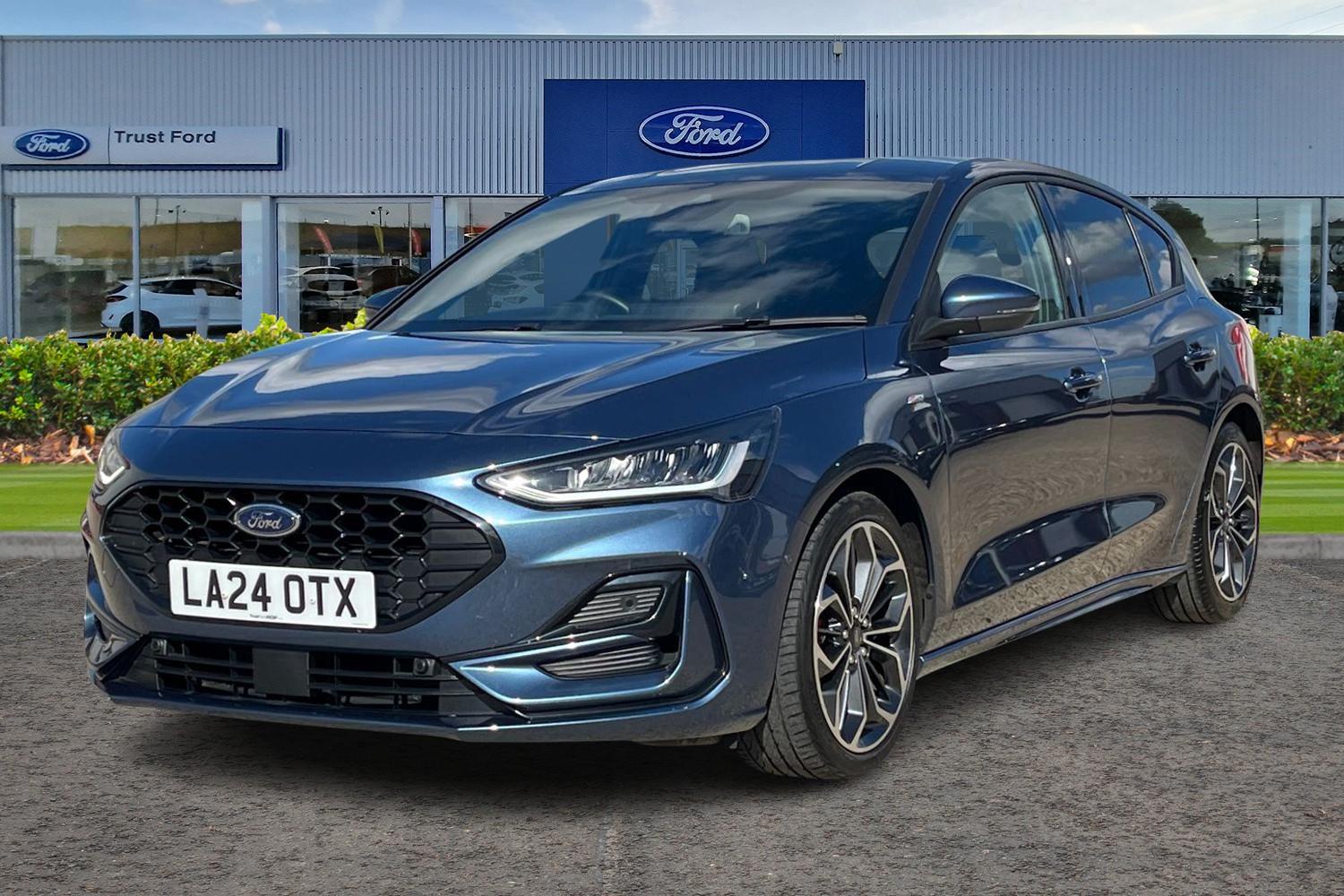Ford Focus Photo 4
