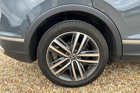 Volkswagen Tiguan Photo autoimg-b2f79b128a0dbb81bbd9a4789ce2b05e2dd73c1c.jpg