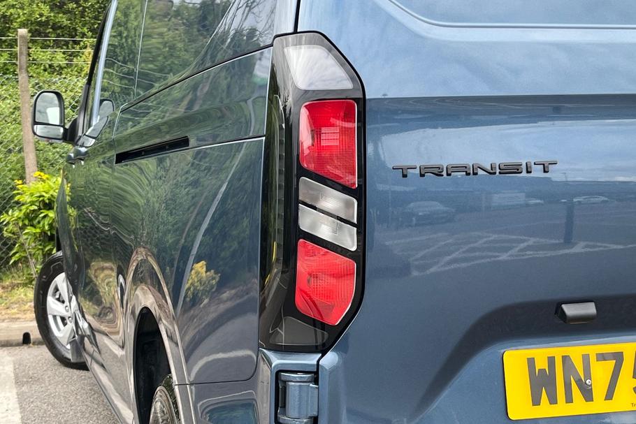 Used Ford TRANSIT CUSTOM WN75GJZ 27