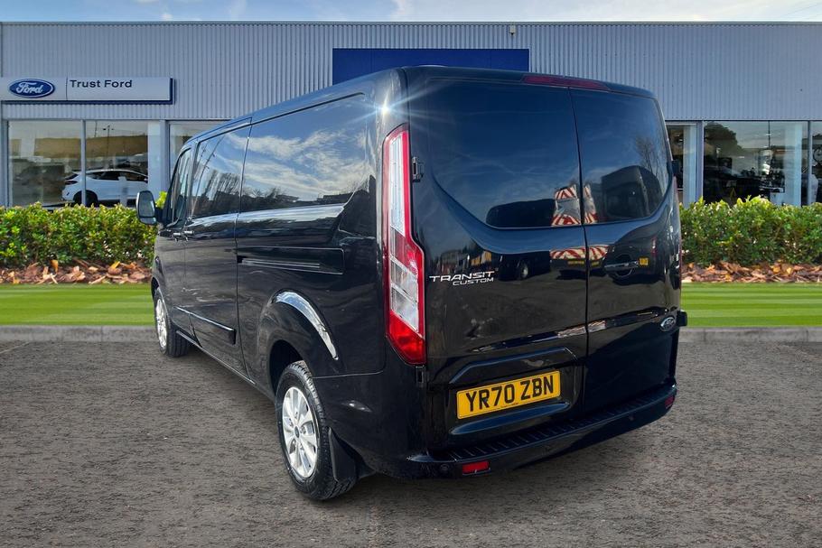 Used FORD TRANSIT CUSTOM YR70ZBN 2