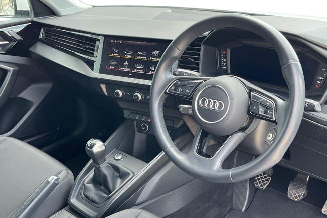 AUDI A1 Photo 6