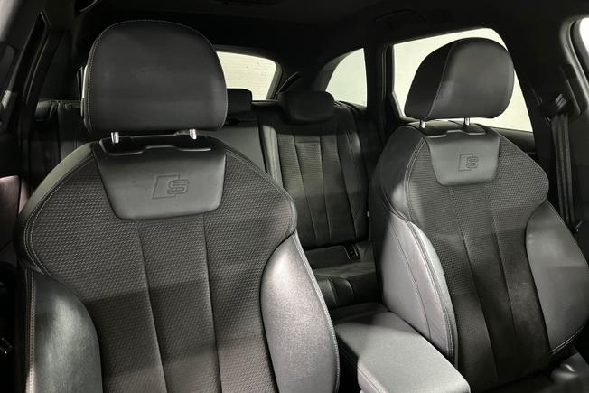 Audi A4 Avant Photo 28