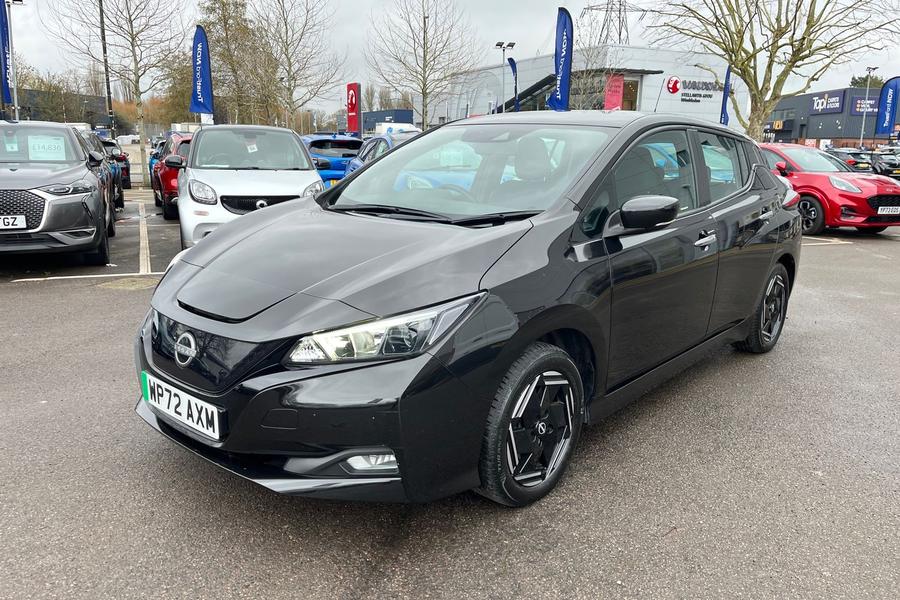 Nissan LEAF Photo autoimg-b2ff5bbfc62d13f9f3106e14bcea18b23b3cefa7.jpg