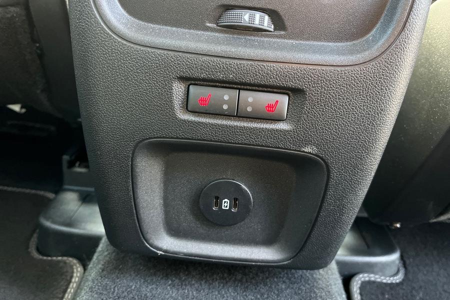 Ford KUGA Photo autoimg-b3055a6ee46a85957e28b352ec3bf3a2a5a6a52f.jpg