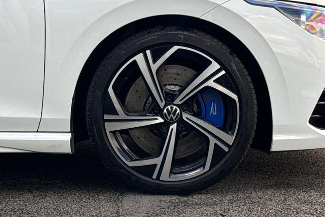 Volkswagen Golf Photo 5