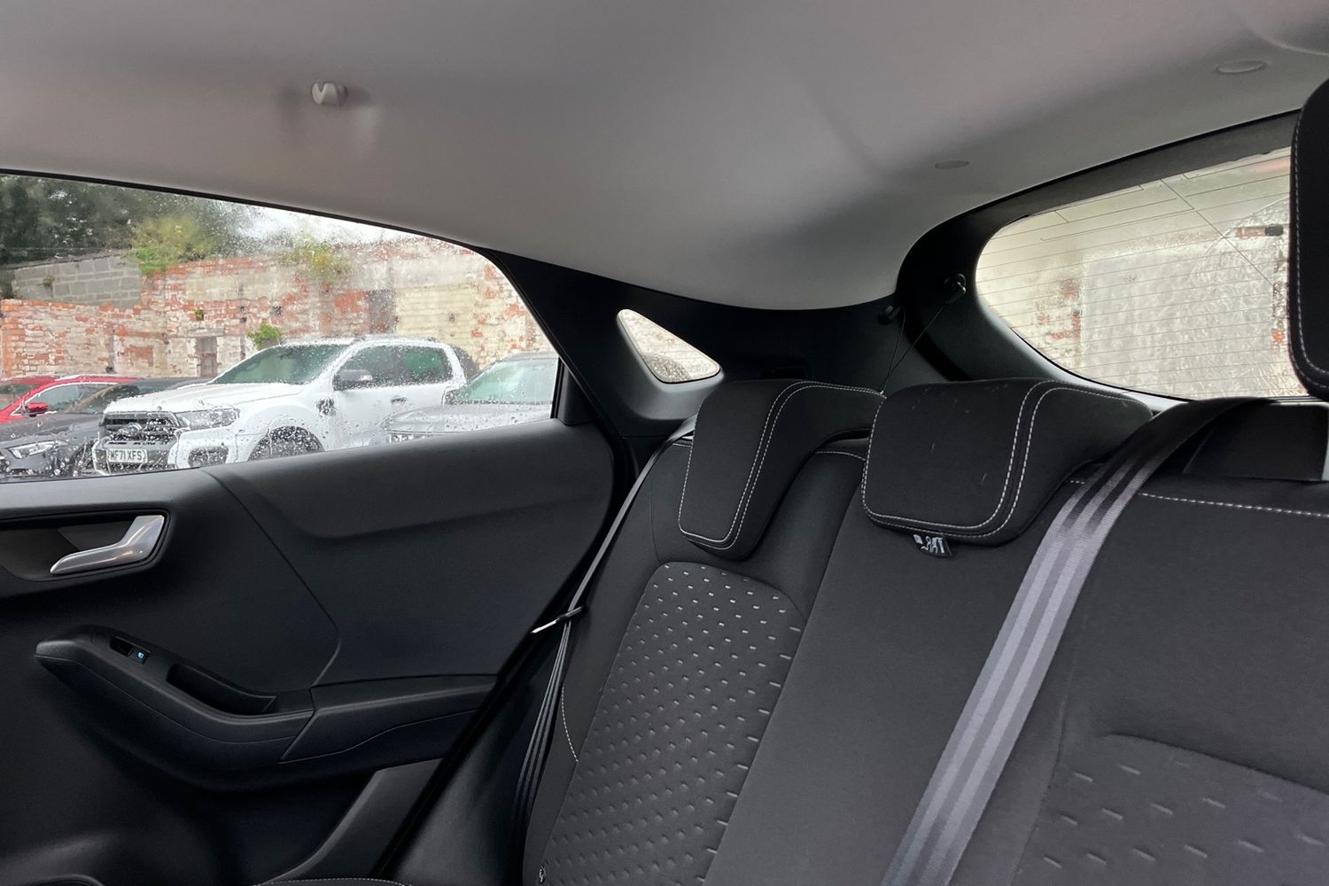 Ford PUMA Photo 19