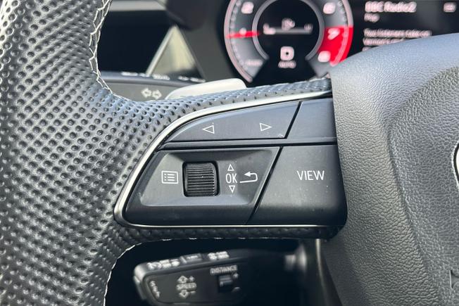 AUDI S3 Photo 16