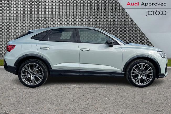 Audi Q3 Photo 4