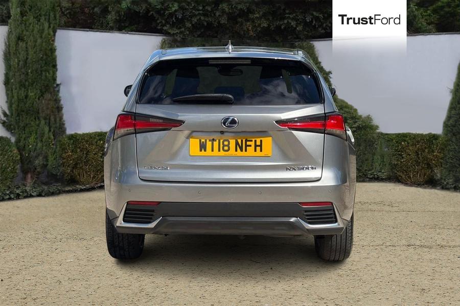 Lexus NX Photo autoimg-b30d564e10e269a0c560fb702c424d931851e6c8.jpg