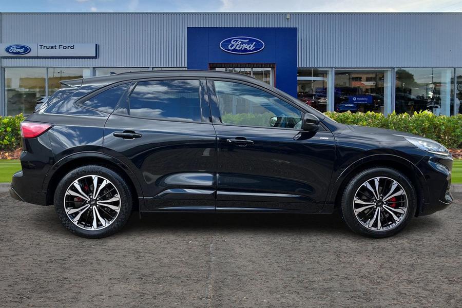 Ford KUGA Photo autoimg-b3154befe65bc4a8002cfdadd79ffbe381d4f164.jpg