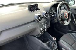 AUDI S1 Photo 2