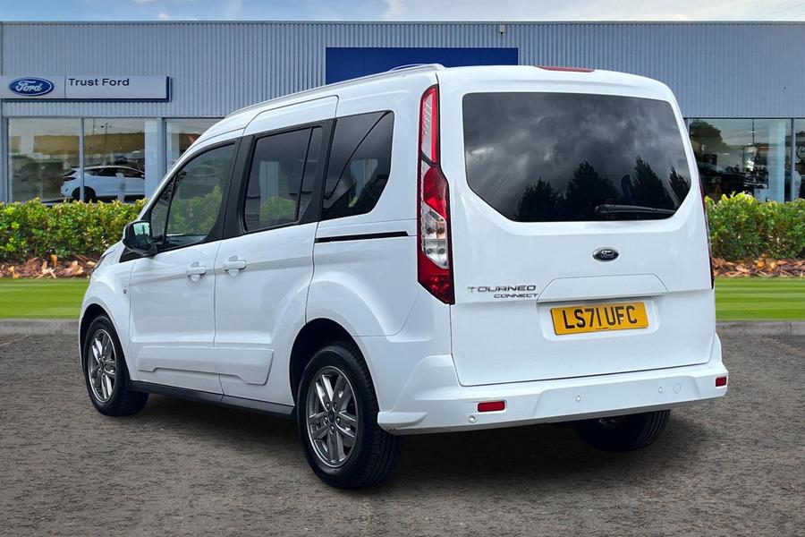 Ford Tourneo Connect Photo autoimg-b31a19344866dc3ca85482e3bd23e8b88e71459e.jpg