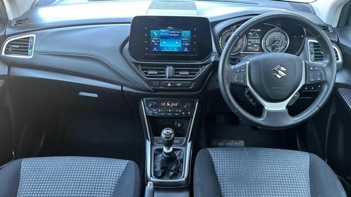 Suzuki SX4 Photo autoimg-b31cb6334d0ae79f72278735a556b015291e4443.jpg