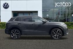 VOLKSWAGEN Tiguan Photo 4