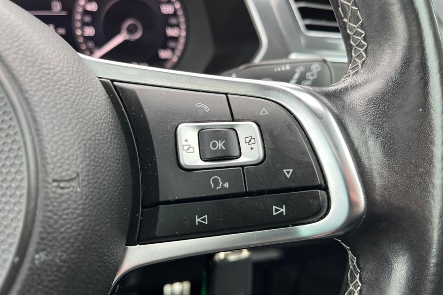 Volkswagen TIGUAN Photo autoimg-b322c22e5204406482b305ea8702575a4eecc11b.jpg