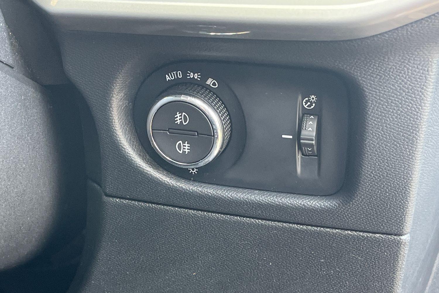 Vauxhall Mokka Electric Photo 26