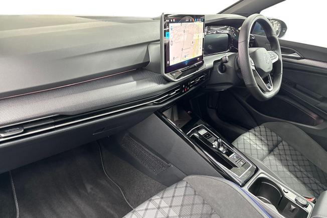 VOLKSWAGEN Golf Photo 2