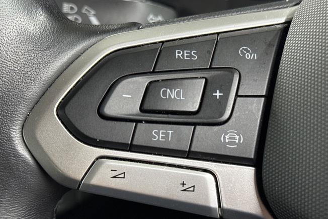 VOLKSWAGEN Polo Photo 16