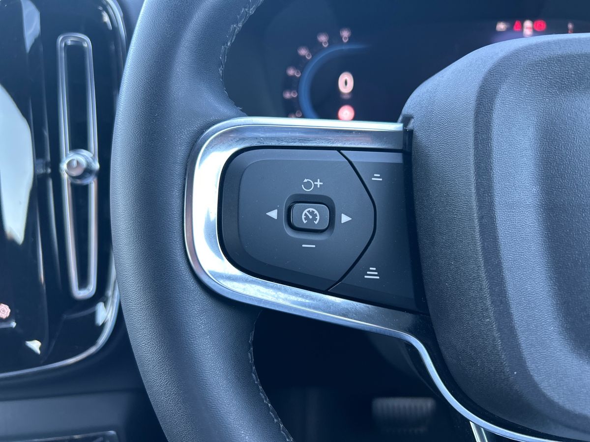Volvo XC40 Photo 14