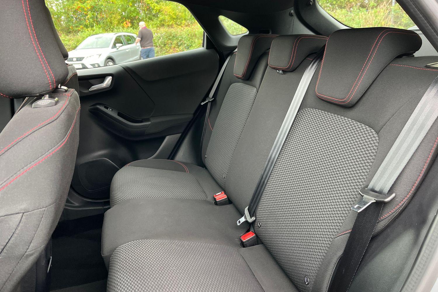 Ford Puma Photo 36