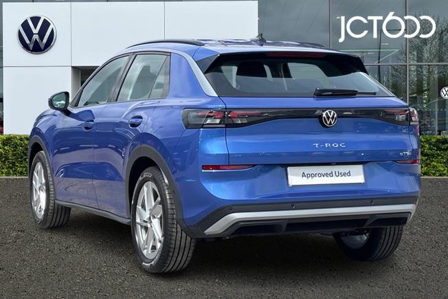 VOLKSWAGEN T-Roc Photo 3