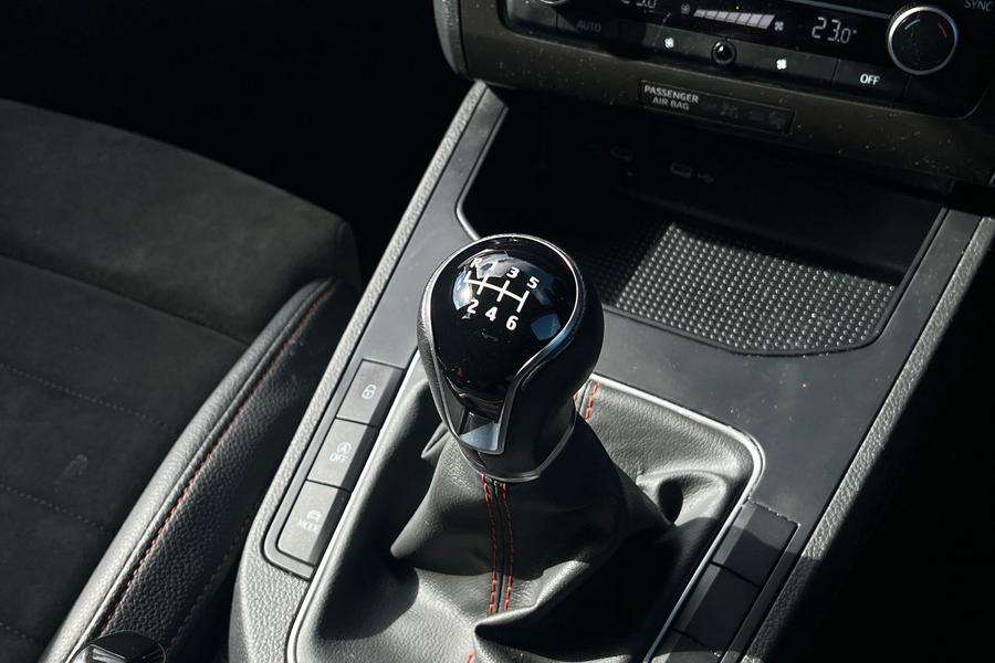 SEAT IBIZA Photo autoimg-b32bb1453f7e9d9896a047ec2205726e6c7cb445.jpg