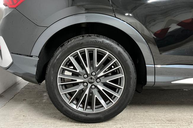 AUDI Q3 Photo 5