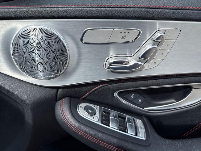 MERCEDES-BENZ C Class Photo 31