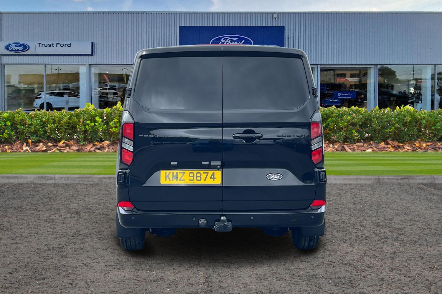 Ford TRANSIT CUSTOM Photo 12