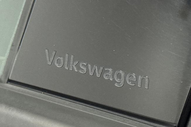 VOLKSWAGEN ID.4 Photo 33