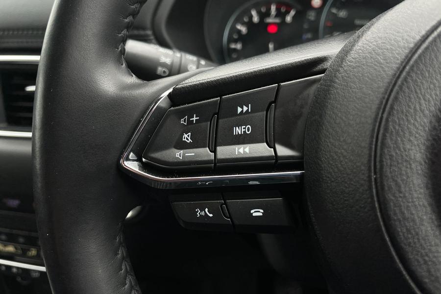 Mazda CX-5 Photo autoimg-b33486b5c7e0885122435c69440df566beb29618.jpg