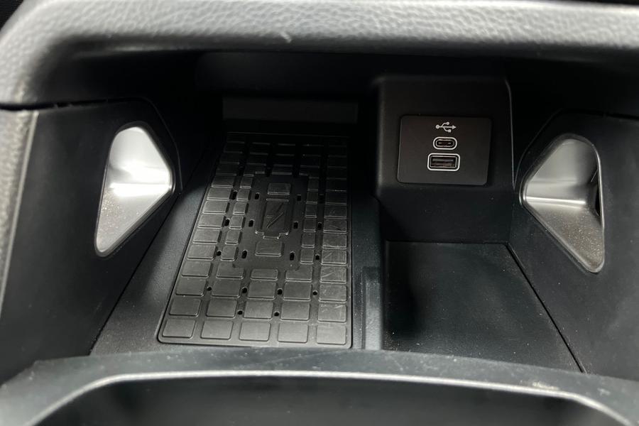 Ford RANGER Photo autoimg-b335c6e58e56cd9580cf91fd0f5b8ede42609476.jpg
