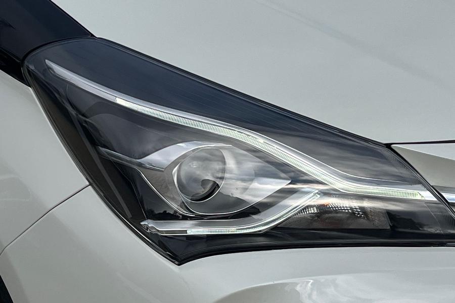 Toyota Yaris Photo autoimg-b3362da04f35f42e21162f0555cfed2ba0d1676e.jpg