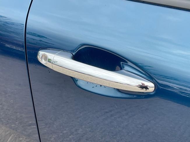 KIA Niro Photo 24