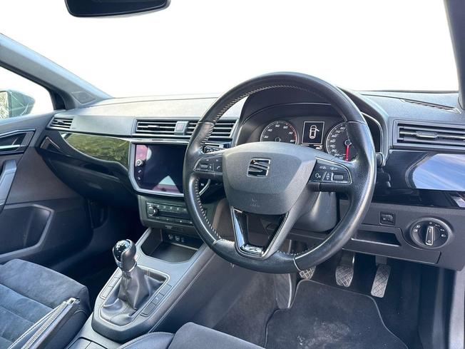 SEAT Ibiza Photo 6