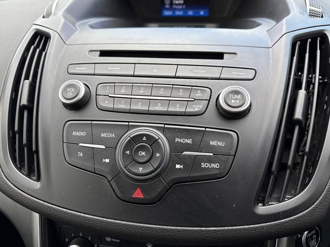 FORD Kuga Photo 33