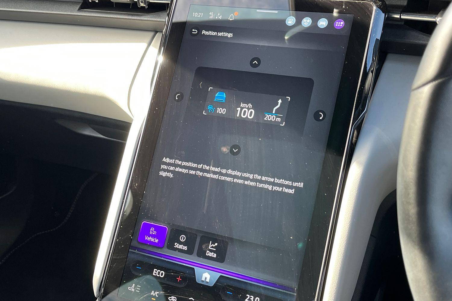 Ford EXPLORER Photo 26