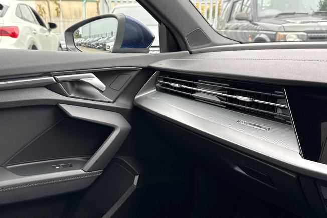 Audi A3 Photo 35