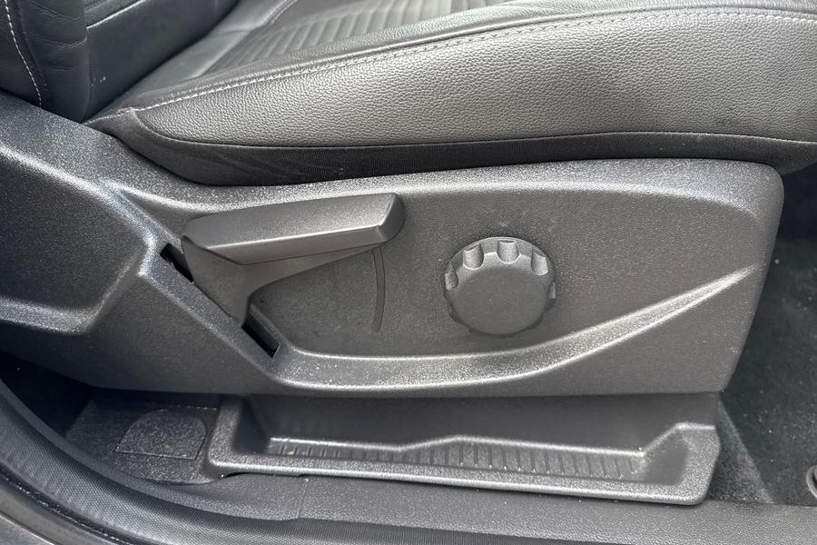 Ford KUGA Photo autoimg-b350255f106d8d969333116212101b532c5ad0d1.jpg