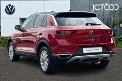 Volkswagen T-Roc Photo 3